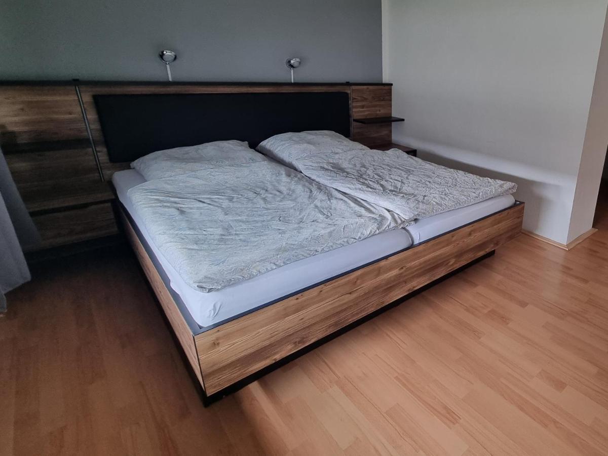 Ferienwohnung Friedenau シュタインフルト エクステリア 写真